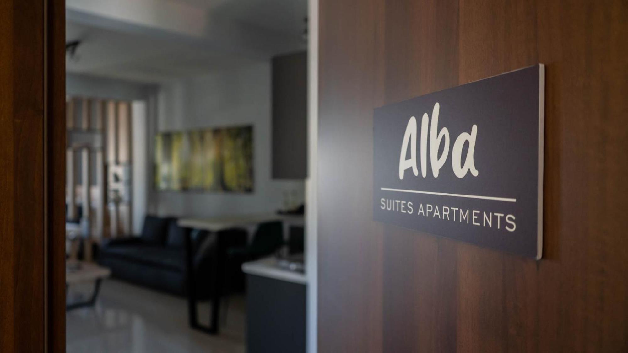 Alba Suite Apartment Калампака Екстериор снимка